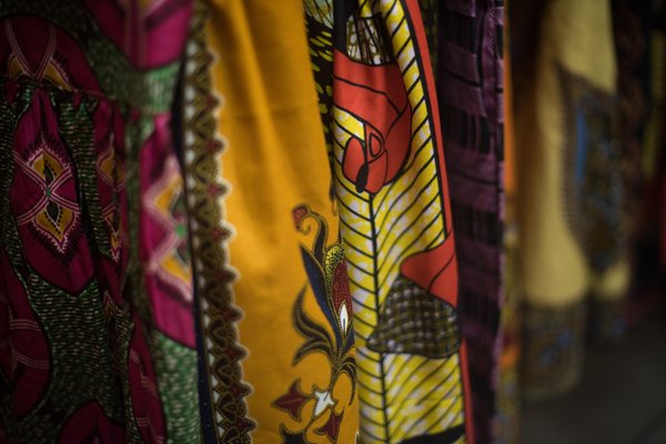 Vêtements afro élégance homme : le style qui fait la différence